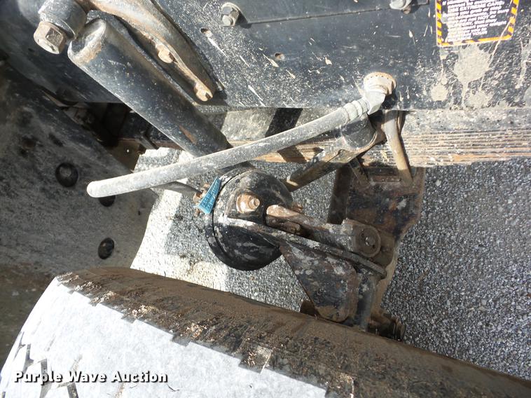 image for item J8510 1998 Mack RD688S dump truck