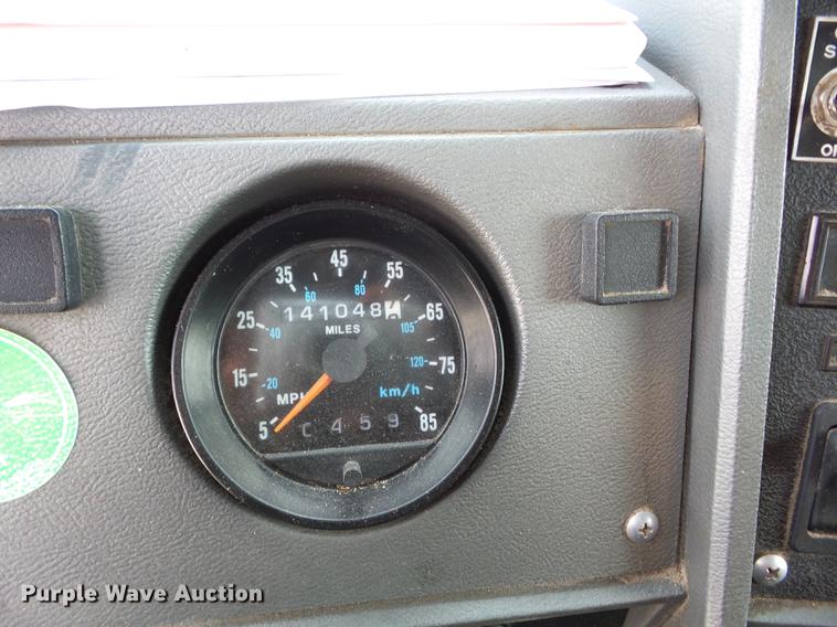 image for item J8510 1998 Mack RD688S dump truck