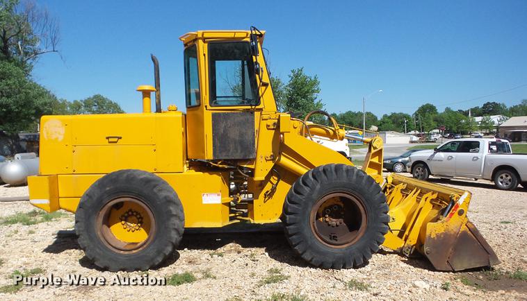 image for item J8514 1991 Dresser 515C wheel loader
