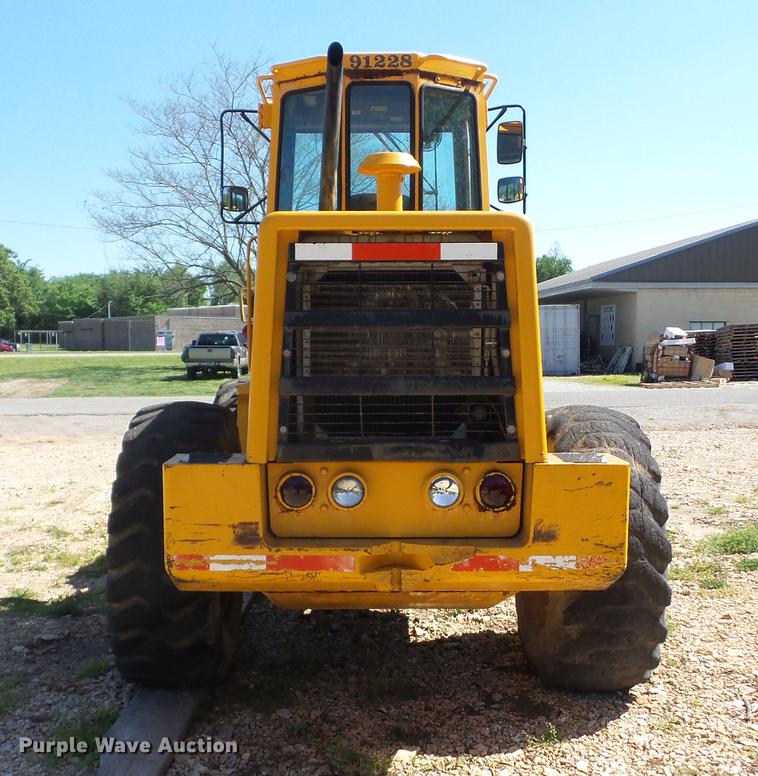 image for item J8514 1991 Dresser 515C wheel loader