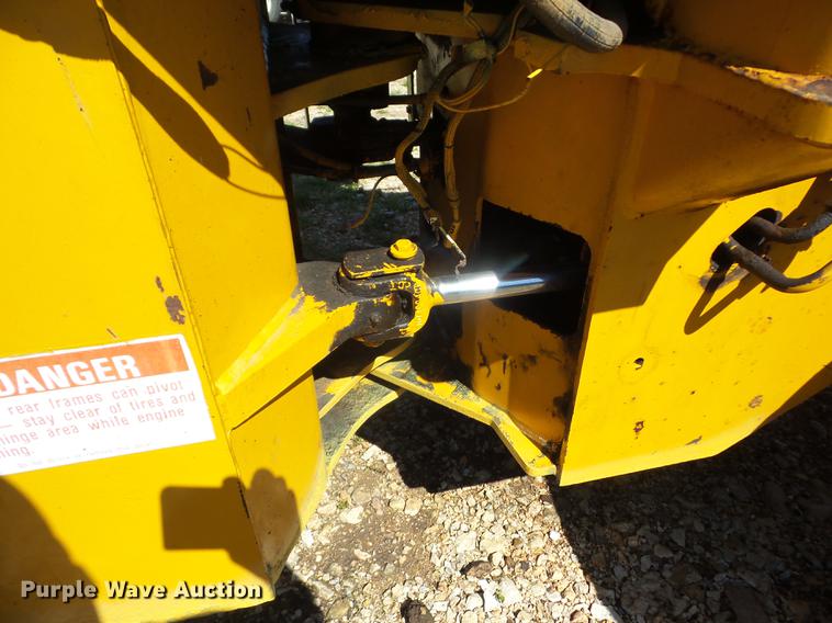 image for item J8514 1991 Dresser 515C wheel loader