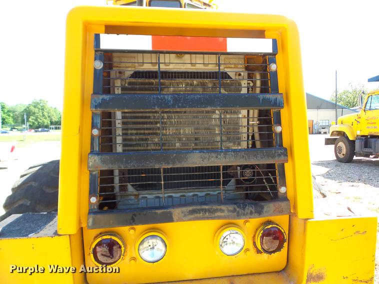 image for item J8514 1991 Dresser 515C wheel loader