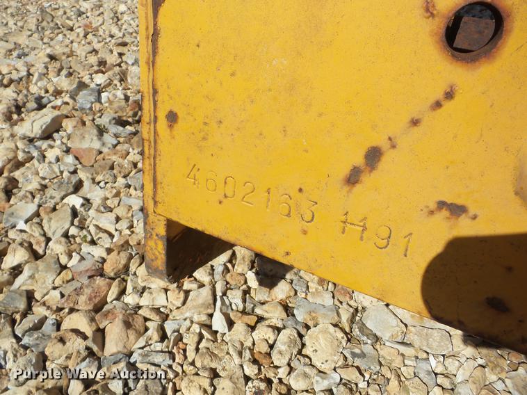 image for item J8514 1991 Dresser 515C wheel loader