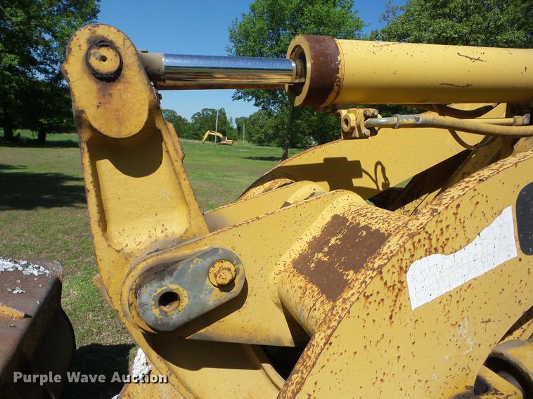 image for item J8518 1989 Caterpillar 926E wheel loader