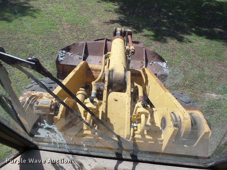 image for item J8518 1989 Caterpillar 926E wheel loader