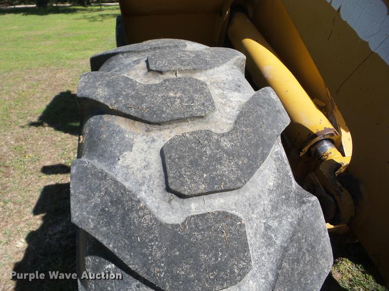 image for item J8520 Kawasaki 60Z III wheel loader