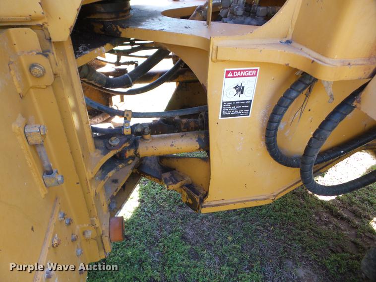 image for item J8520 Kawasaki 60Z III wheel loader