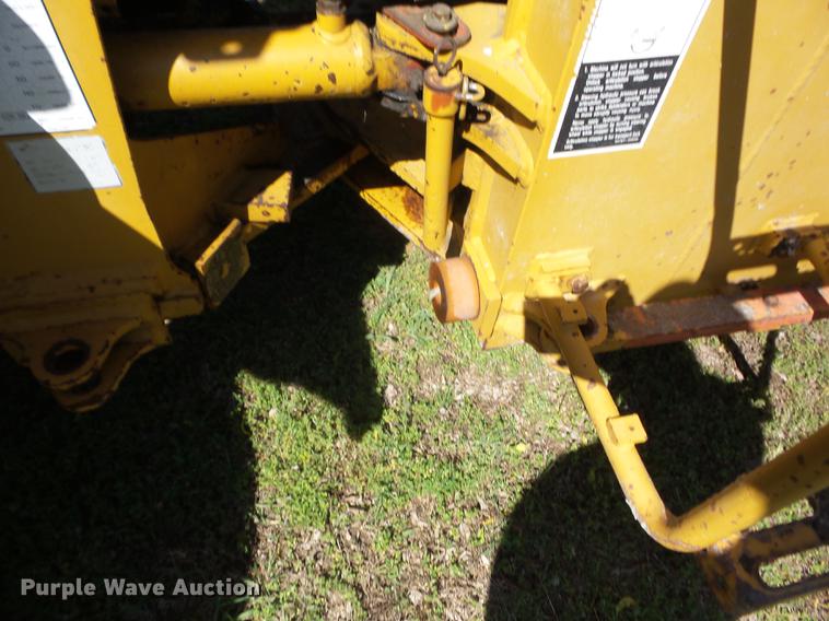 image for item J8520 Kawasaki 60Z III wheel loader