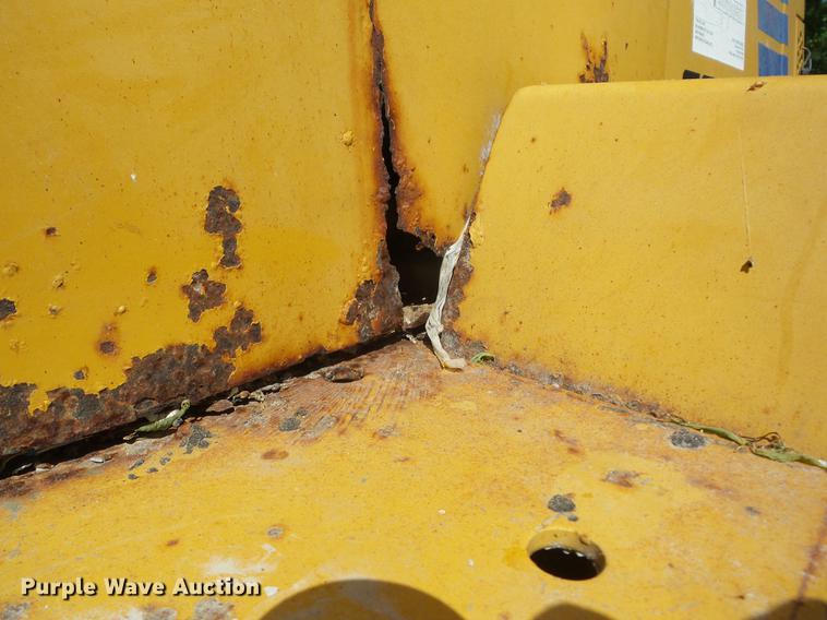 image for item J8520 Kawasaki 60Z III wheel loader