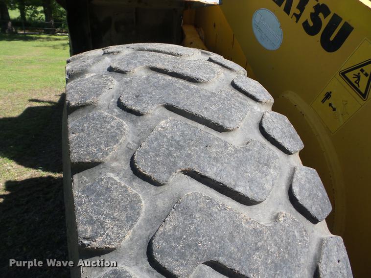 image for item L4368 2002 Komatsu WA270 wheel loader