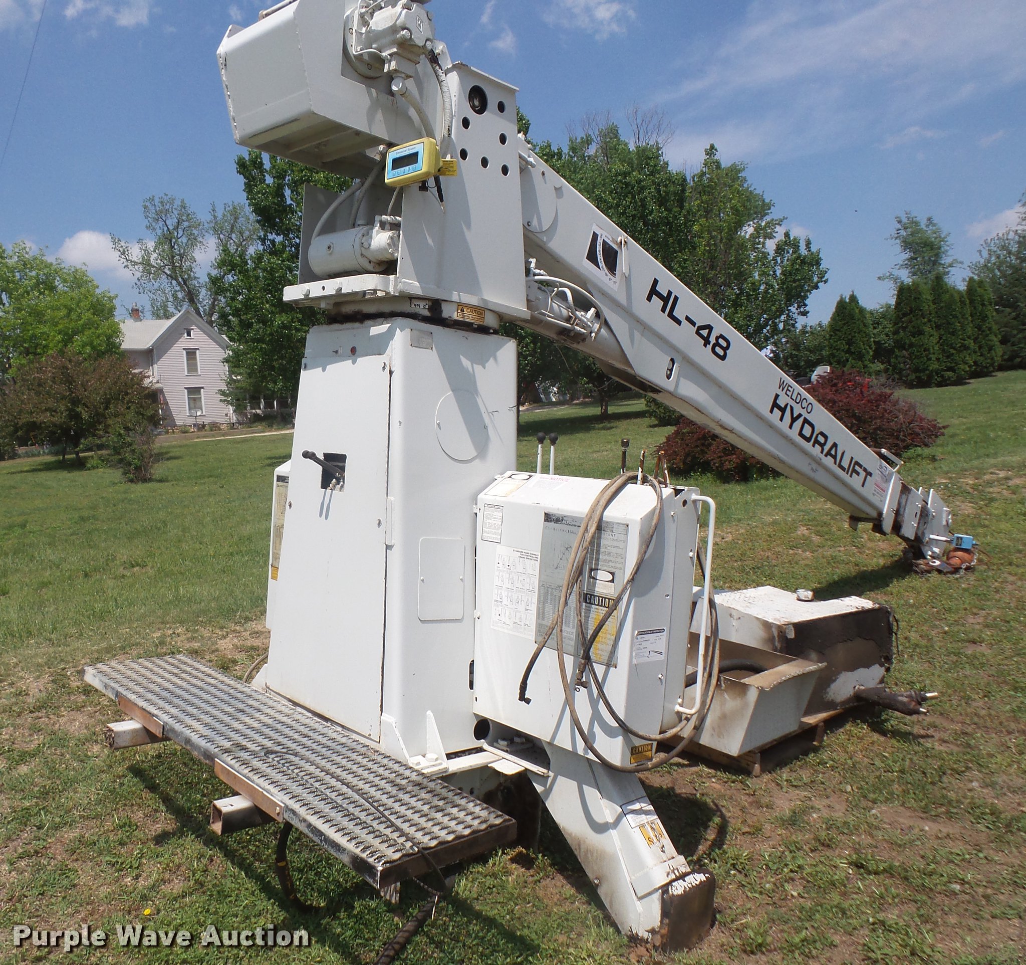 Weldco Hydralift HL48 crane in Wamego, KS Item DB6075 sold Purple Wave
