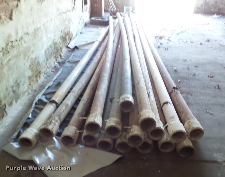 image for item BI9523 Approximately 18 sticks of 3" PVC pipe