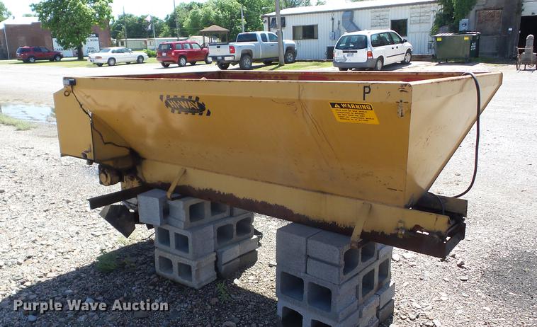 image for item BI9527 Hi-way P7 spreader