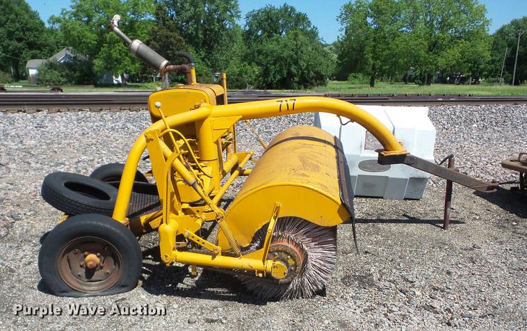 image for item BI9529 W.E. Grace 1609 sweeper