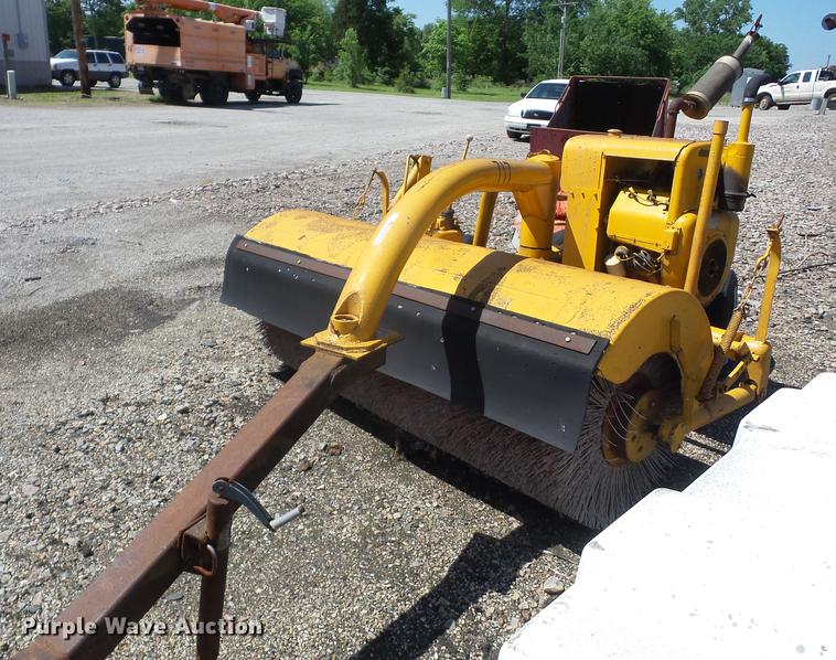 image for item BI9529 W.E. Grace 1609 sweeper