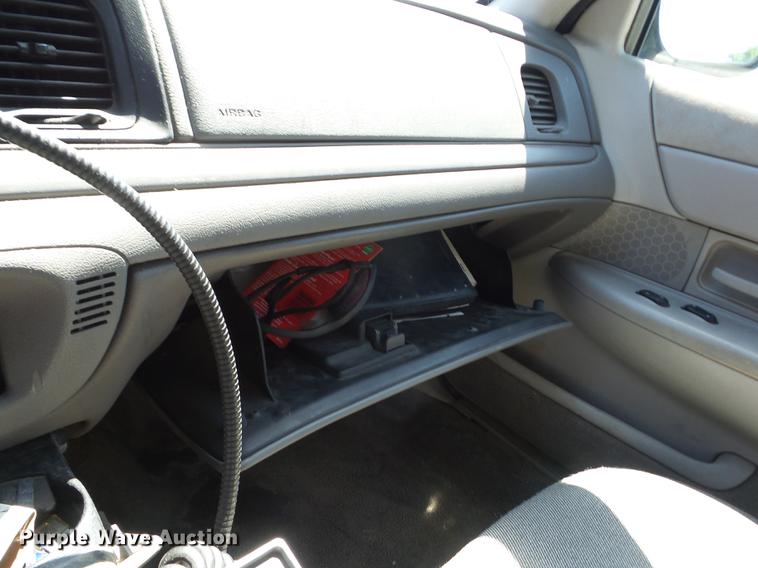 image for item BI9530 1999 Ford Crown Victoria Police Interceptor