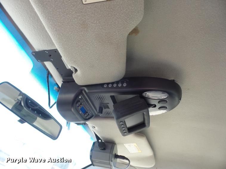 image for item BI9530 1999 Ford Crown Victoria Police Interceptor