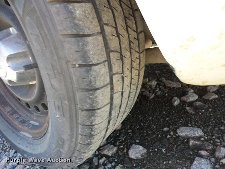 image for item BI9530 1999 Ford Crown Victoria Police Interceptor