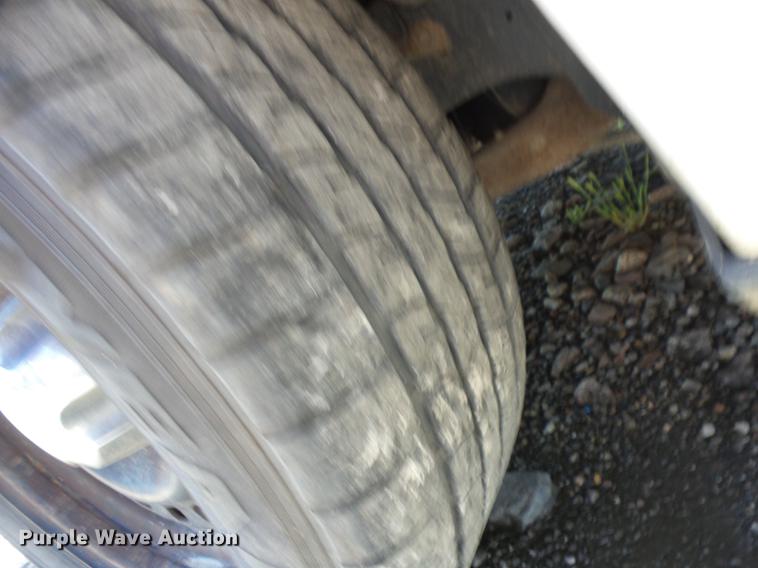 image for item BI9530 1999 Ford Crown Victoria Police Interceptor