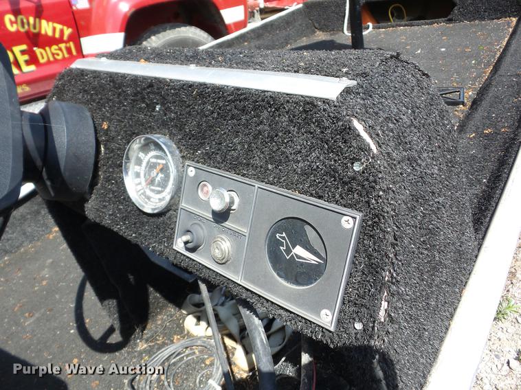 image for item BI9547 1975 Monark aluminum boat