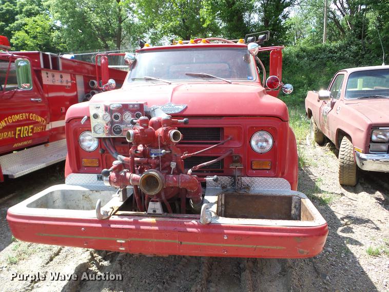 image for item BI9549 1972 Chevrolet C50 fire truck