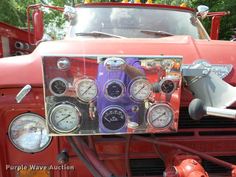 image for item BI9549 1972 Chevrolet C50 fire truck