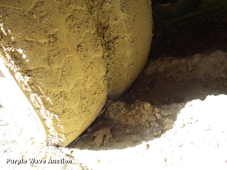 image for item BI9549 1972 Chevrolet C50 fire truck