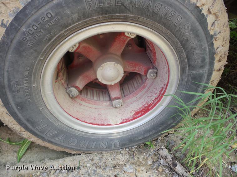 image for item BI9549 1972 Chevrolet C50 fire truck