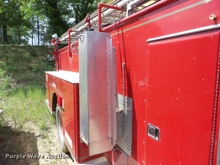 image for item BI9549 1972 Chevrolet C50 fire truck