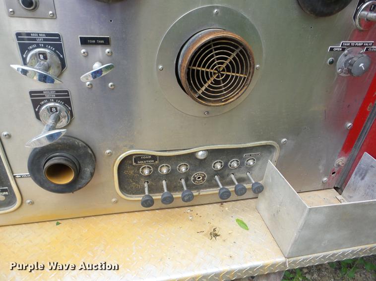 image for item BI9551 1981 American Lafrance pumper fire truck