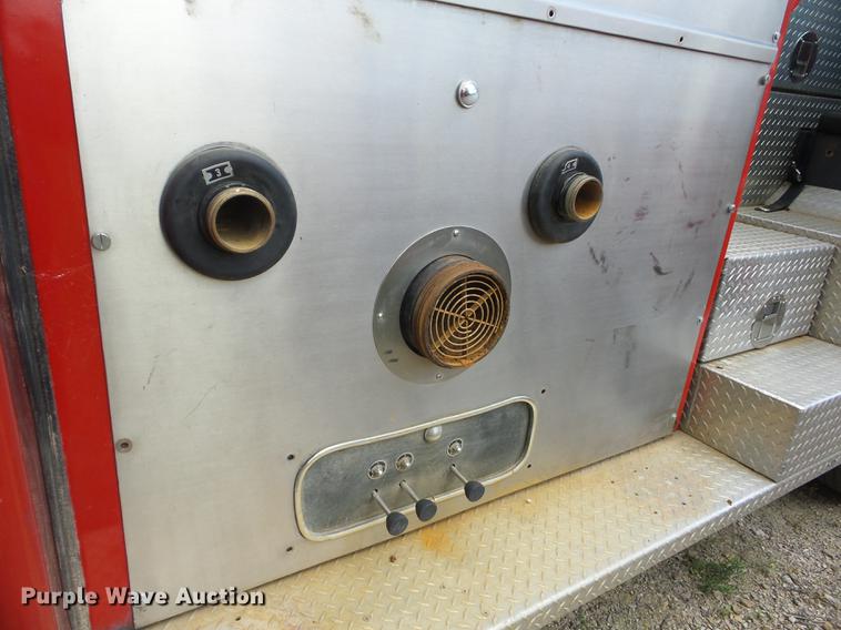 image for item BI9551 1981 American Lafrance pumper fire truck