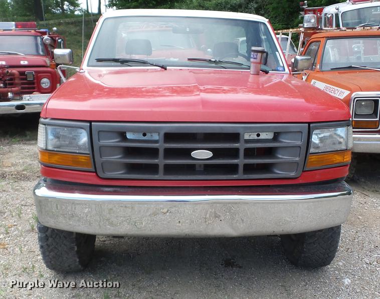 image for item BI9553 1994 Ford F250 pickup truck