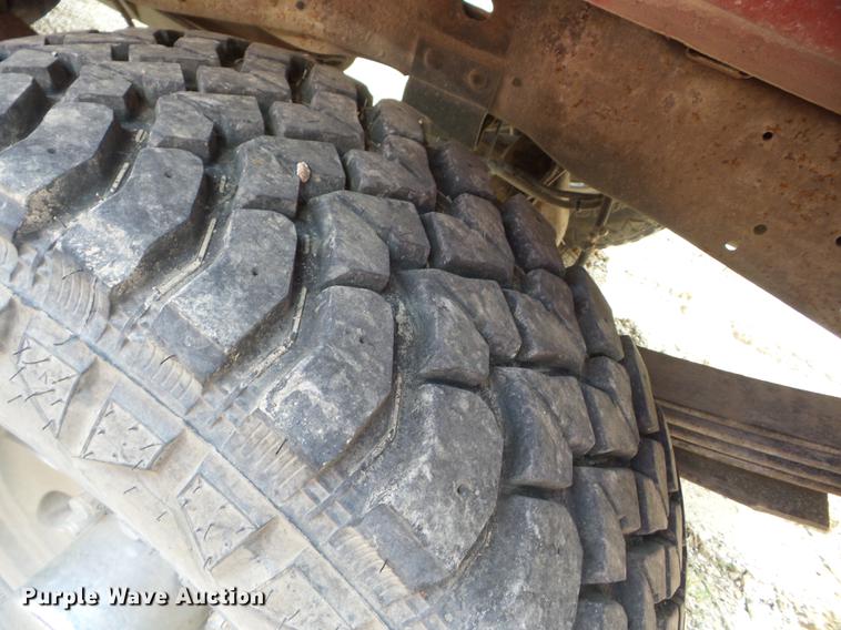 image for item BI9553 1994 Ford F250 pickup truck