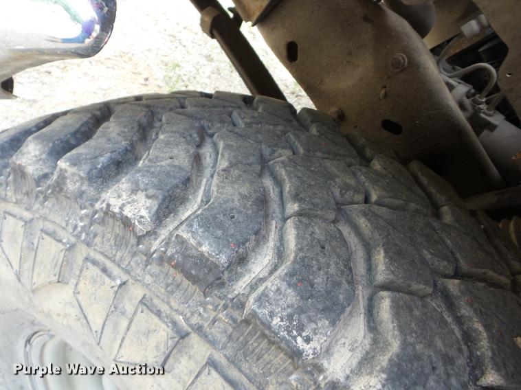 image for item BI9553 1994 Ford F250 pickup truck