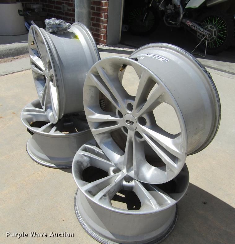 image for item BU9707 Ford 18" wheels
