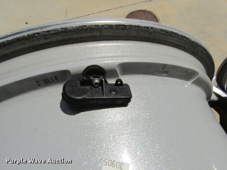 image for item BU9707 Ford 18" wheels