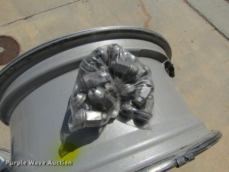 image for item BU9707 Ford 18" wheels