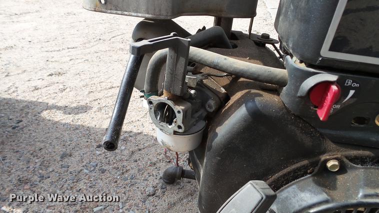 image for item BW9186 (2) Briggs & Stratton Intek 875 single cylinder gas engines