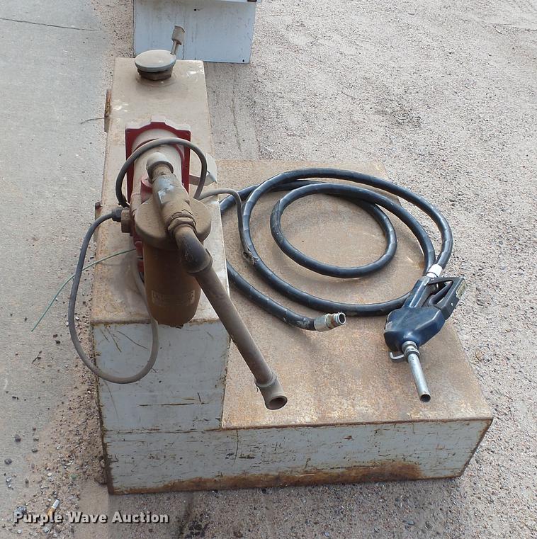 image for item BW9189 L-shaped fuel tank