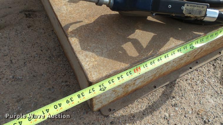 image for item BW9189 L-shaped fuel tank