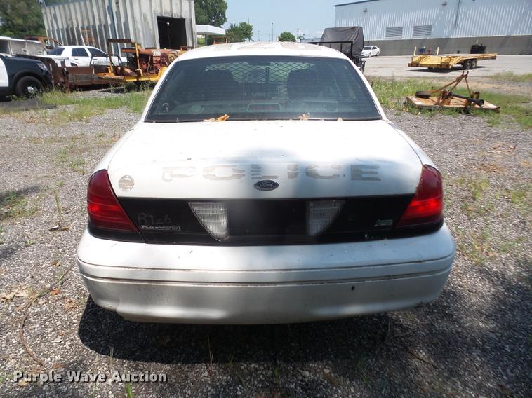 image for item DA1681 2011 Ford Crown Victoria Police Interceptor