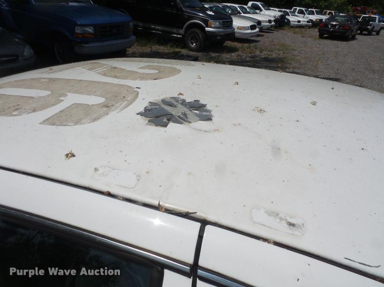 image for item DA1681 2011 Ford Crown Victoria Police Interceptor