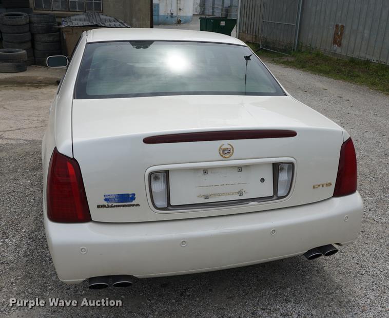 image for item DB6029 2002 Cadillac DeVille DTS