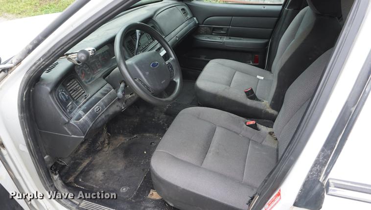 image for item DB6031 2011 Ford Crown Victoria Police Interceptor