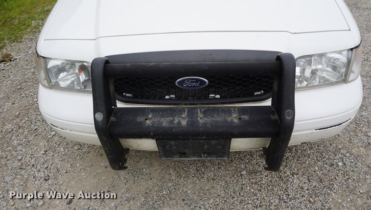 image for item DB6031 2011 Ford Crown Victoria Police Interceptor