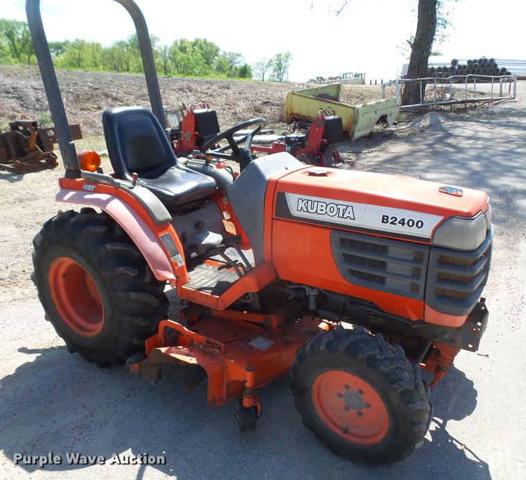 image for item DB6085 Kubota B2400 MFWD tractor