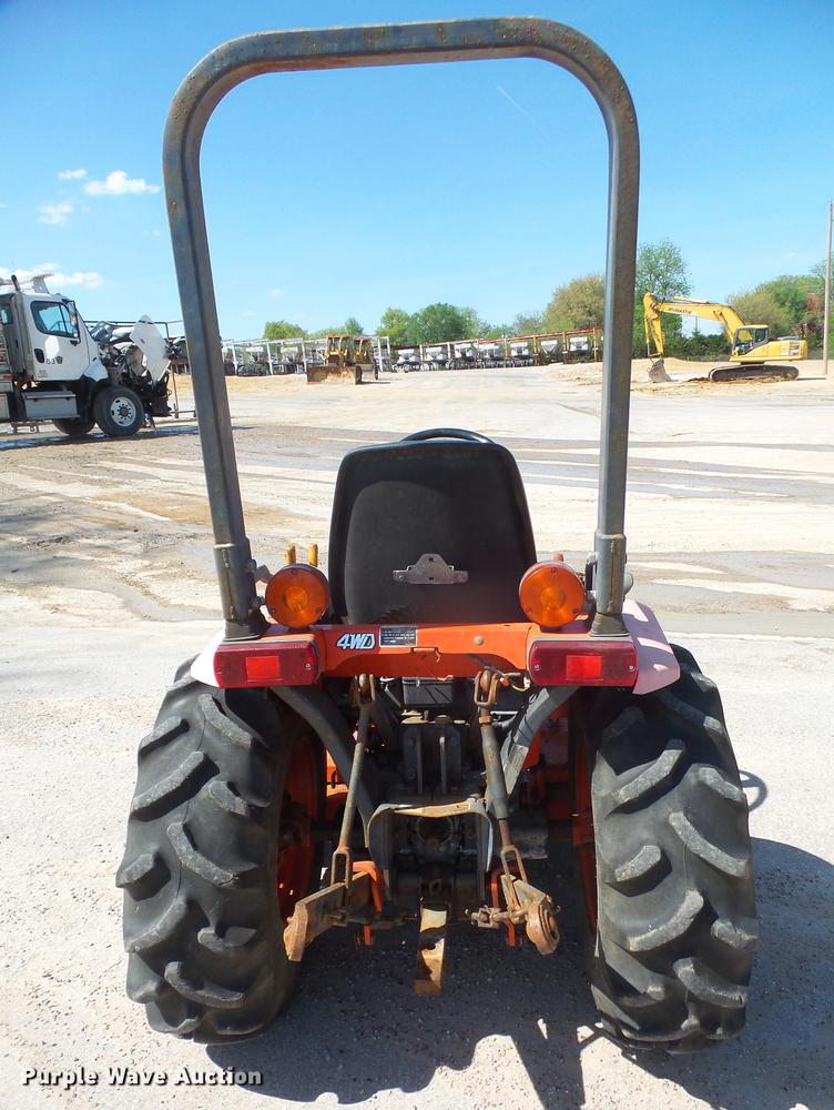 image for item DB6085 Kubota B2400 MFWD tractor