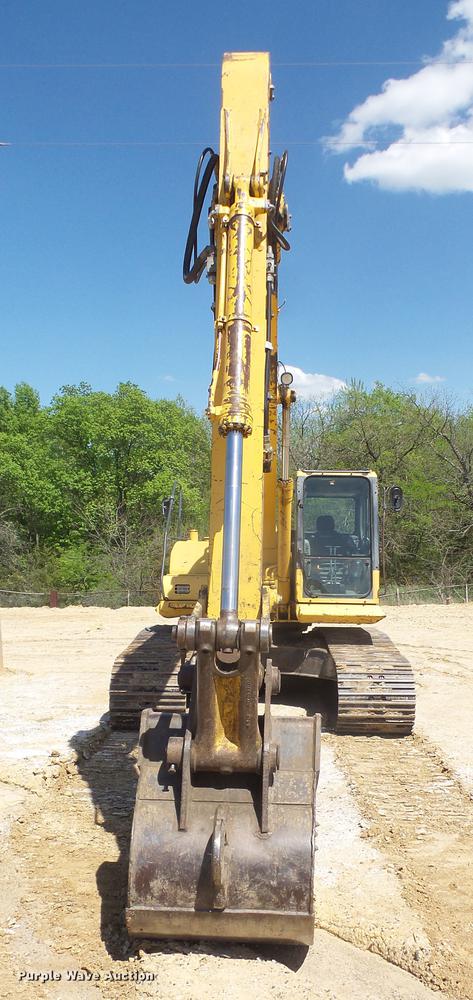 image for item DB6086 2005 Komatsu PC200LC-7 excavator