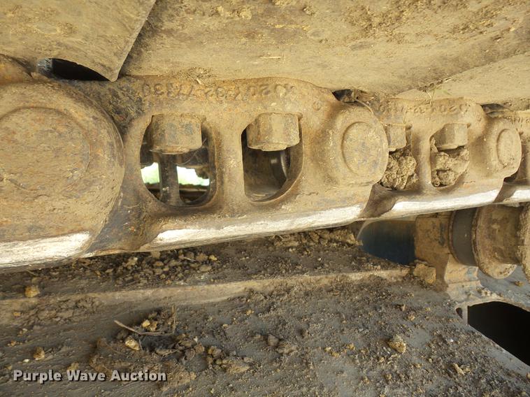 image for item DB6086 2005 Komatsu PC200LC-7 excavator