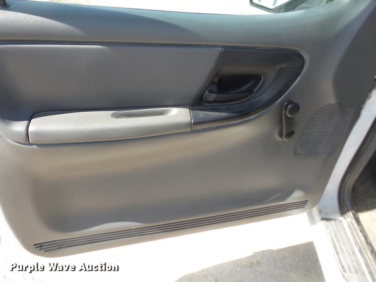 image for item DB6088 2007 Ford Ranger SuperCab pickup truck